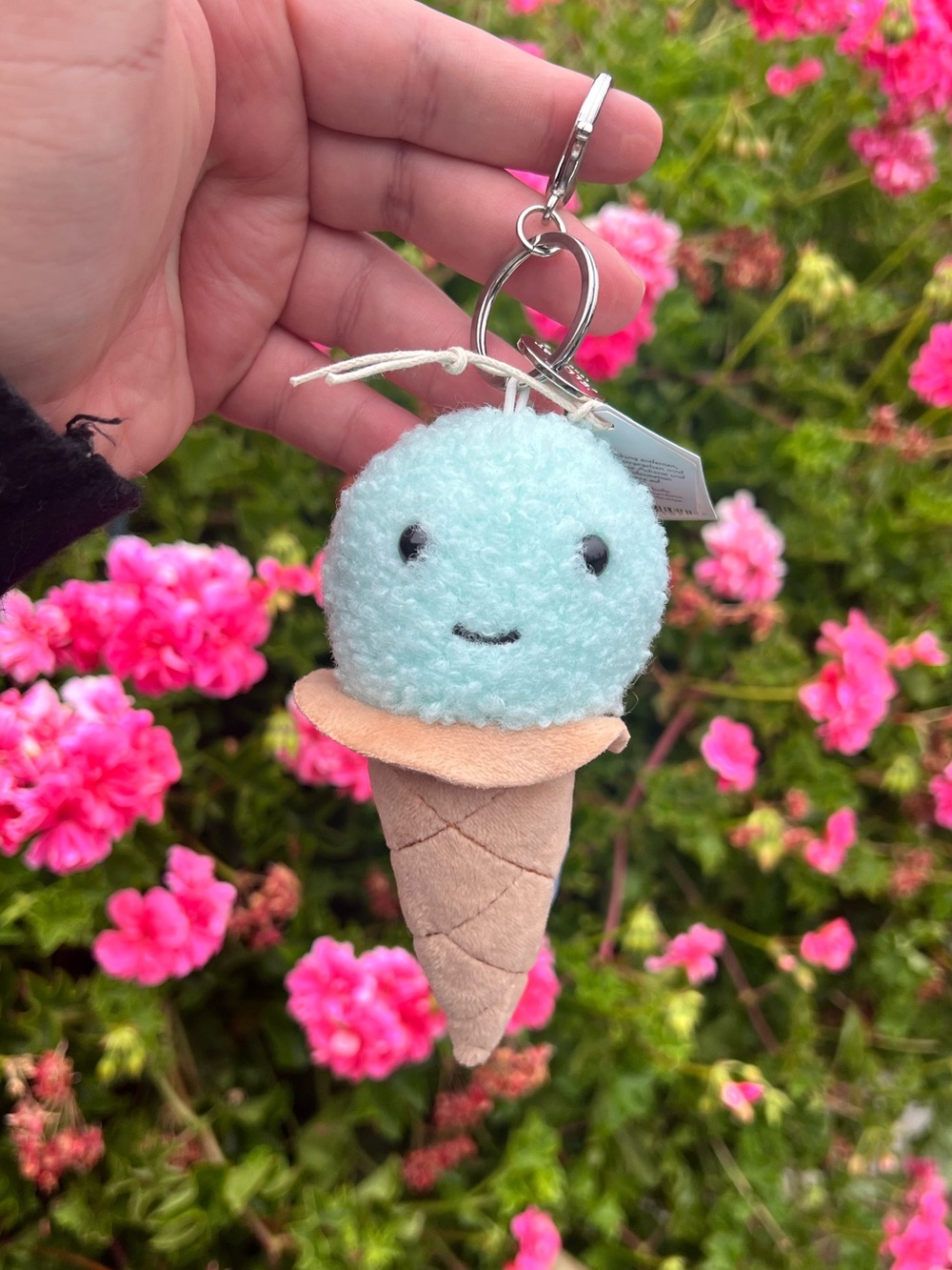 MINT ICE CREAM CONE PLUSH KEYCHAIN